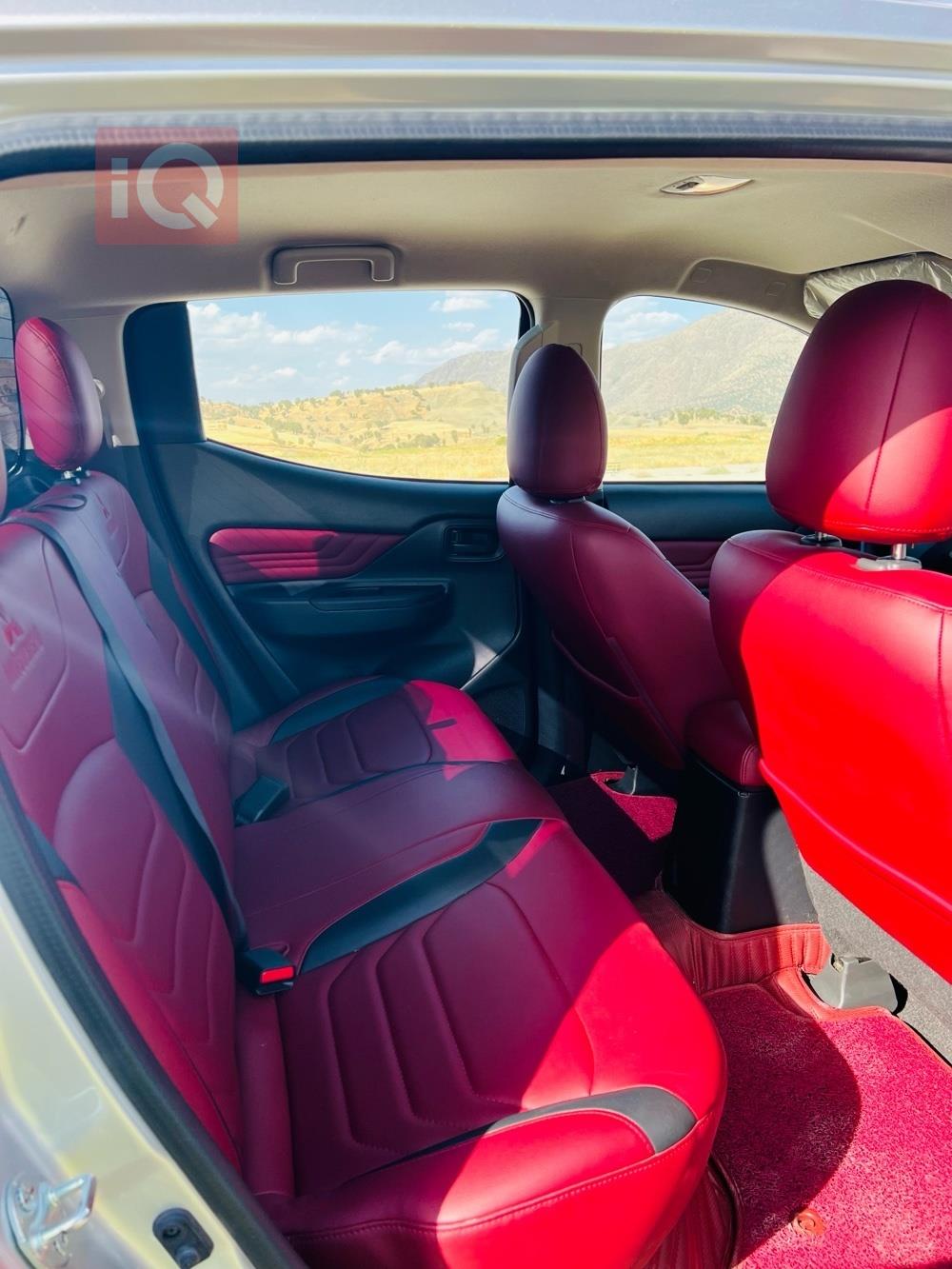 ميتسوبيشي L200